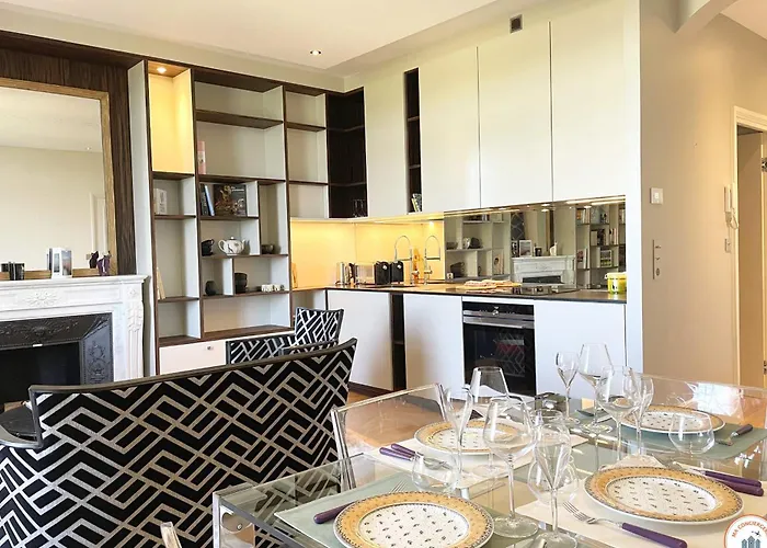 Le Jockey Standing - Parking - Calme Appartement Deauville