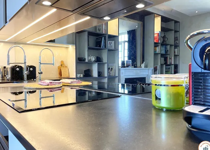 Le Jockey Standing - Parking - Calme Appartement