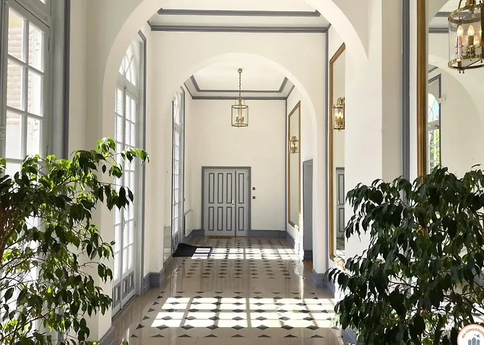 Le Jockey Standing - Parking - Calme