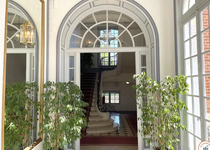 Le Jockey Standing - Parking - Calme Appartement *