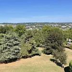 El Jockey Estacionamiento - Tranquilo Deauville