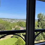 El Jockey Estacionamiento - Tranquilo