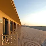 El Jockey Estacionamiento - Tranquilo